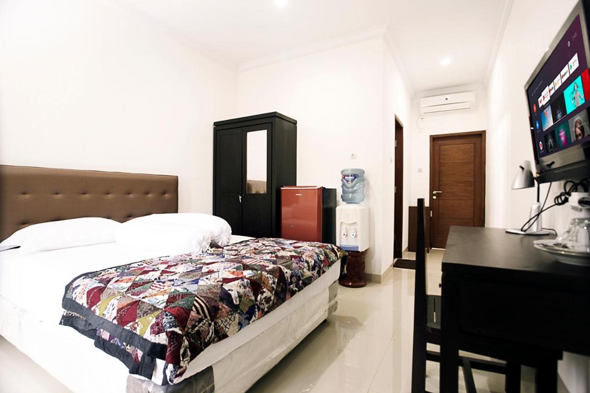 Andelis Homestay Yogyakarta Extérieur photo